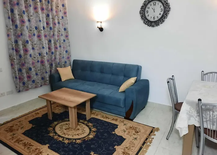 Challet In Stella Makadi